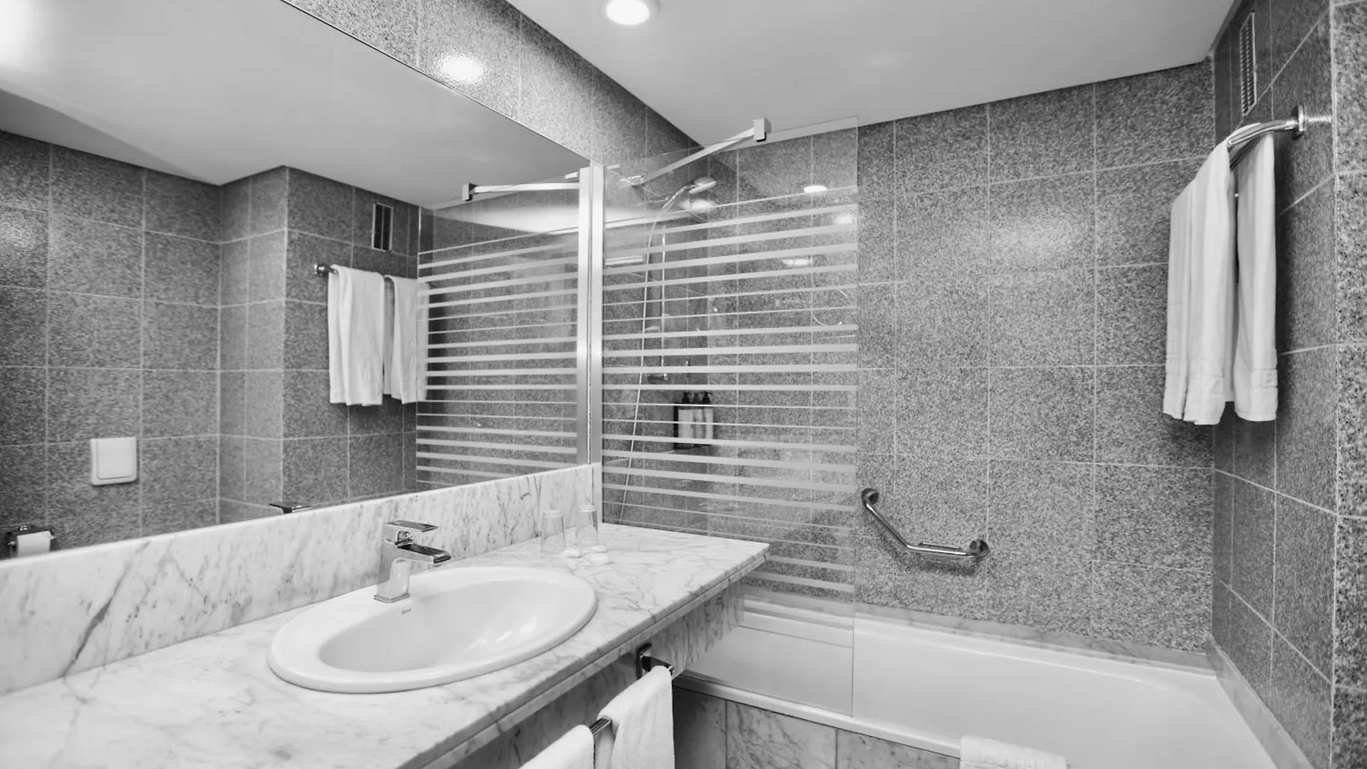 Hotel Puerto Palace بويرتو ذي لا كروز 4*,