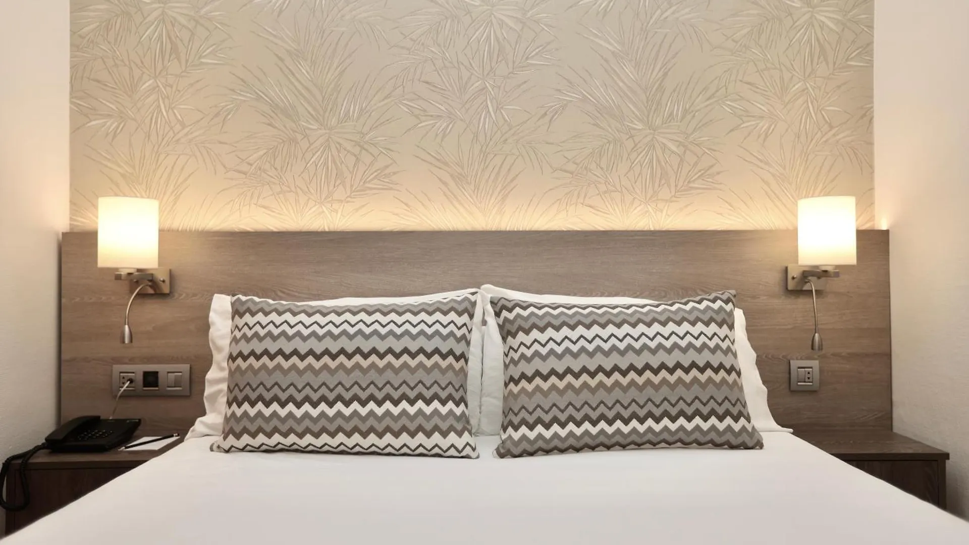 Hotel Puerto Palace بويرتو ذي لا كروز